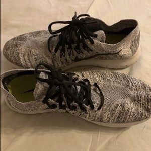 Men’s Nike athletic shoes